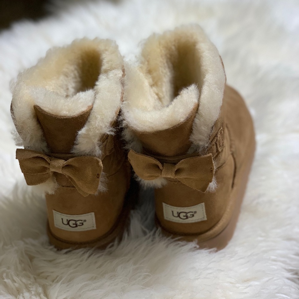 UGG Bow Boot